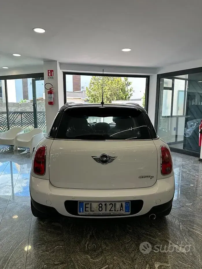 Usata Mini Cooper Countryman 111 CV (81 kW) 2012 Bianco SUV