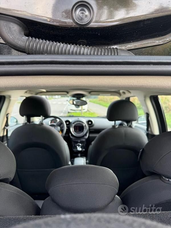 Usata Mini Countryman 112 CV (82 kW) 2015 Nero SUV