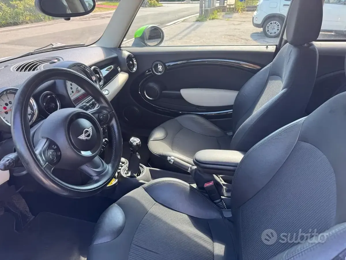 Usata Mini One D Countryman 111 CV (81 kW) 2012 Grigio SUV