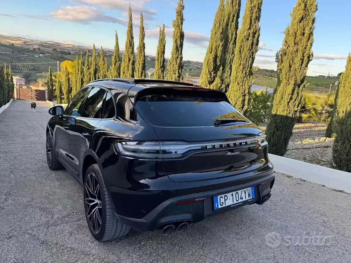 Usata Porsche Macan 265 CV (194 kW) 2023 Nero SUV