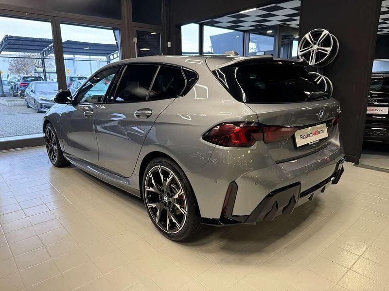 Usata BMW 118 M Sport 150 CV (110 kW) 2024 Grigio scuro Utilitaria