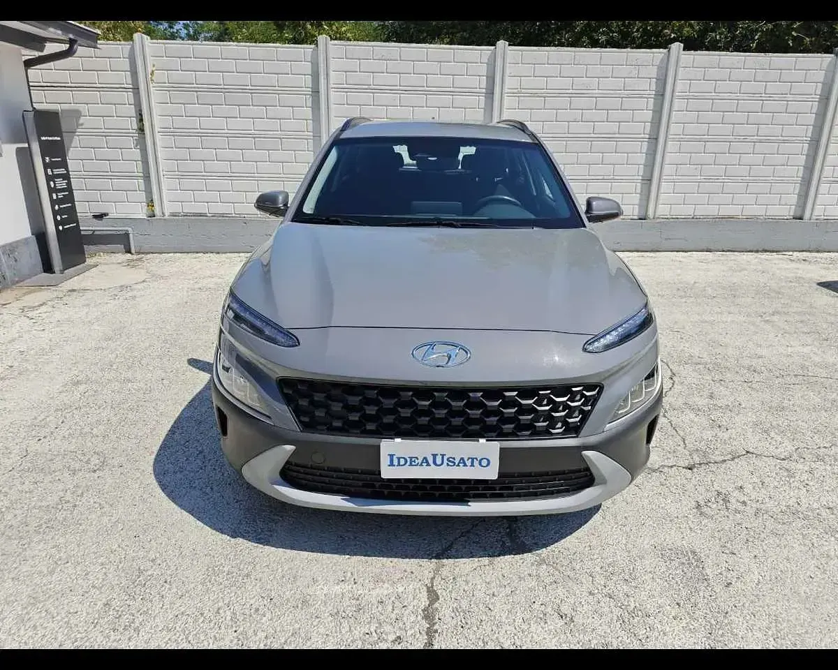 Usata Hyundai Kona 105 CV (77 kW) 2022 Grigio SUV