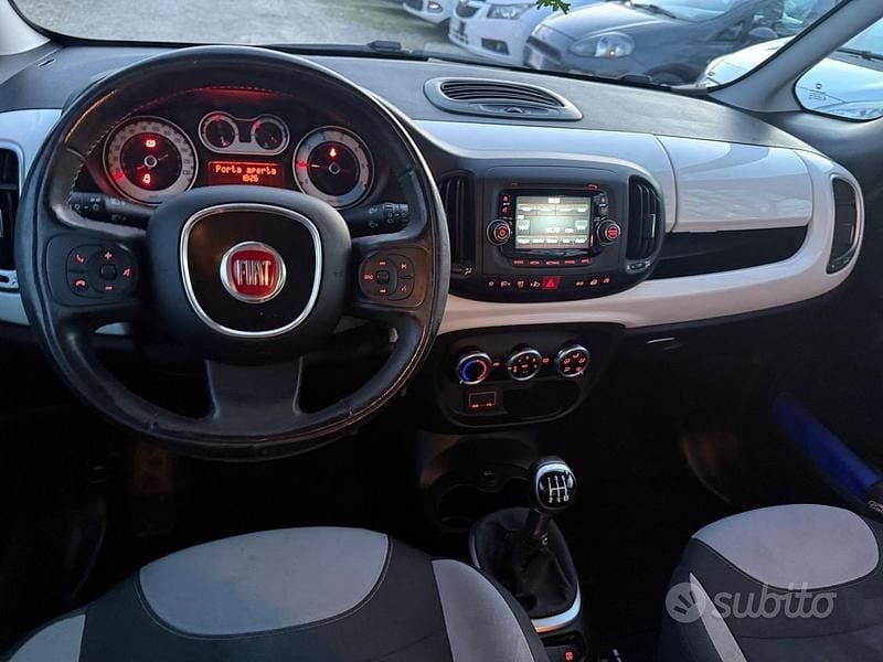 Usata Fiat 500L Business 95 CV (69 kW) 2017 Bianco Monovolume