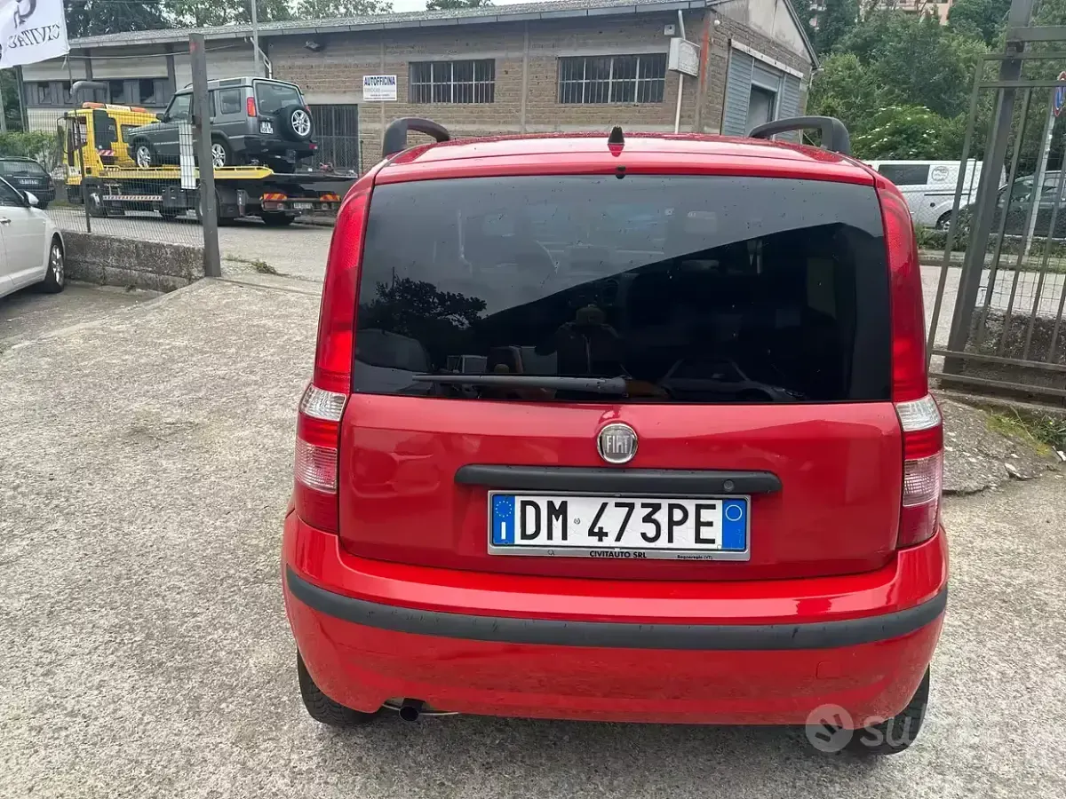 Usata Fiat Panda Dynamic 75 CV (55 kW) 2008 Rosso Utilitaria
