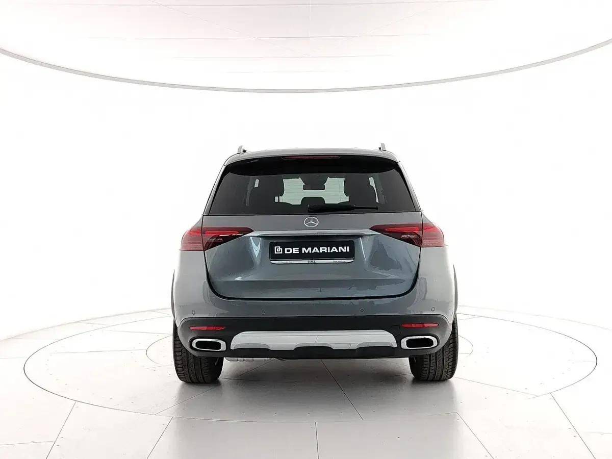 Usata Mercedes GLE300 Advanced 269 CV (197 kW) 2025 Argento selenite SUV