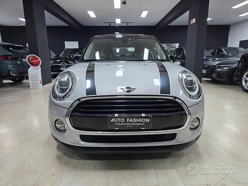 Usata Mini Cooper D 116 CV (85 kW) 2019 Grigio Utilitaria
