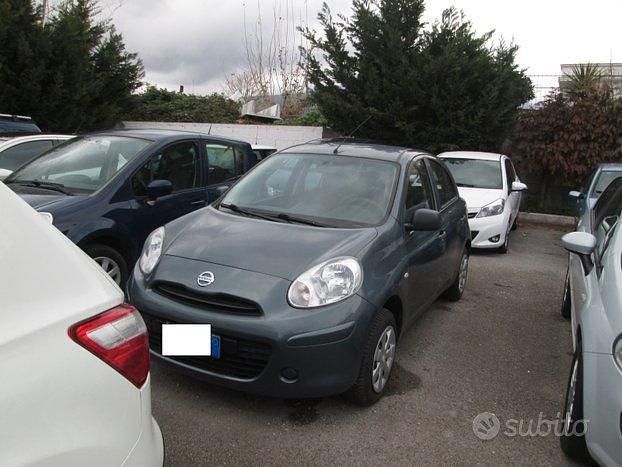 Usata Nissan Micra 80 CV (58 kW) 2011 Grigio Utilitaria
