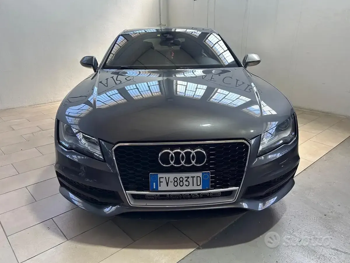 Usata Audi A7 245 CV (180 kW) 2011 Grigio Utilitaria
