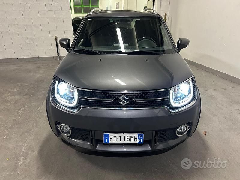 Grigio Usata 2017 Suzuki Ignis Due volumi | 7950 € (Ottimo prezzo) - Immagine 1/4