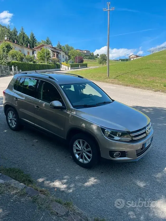 Usata VW Tiguan 110 CV (80 kW) 2012 Marrone SUV