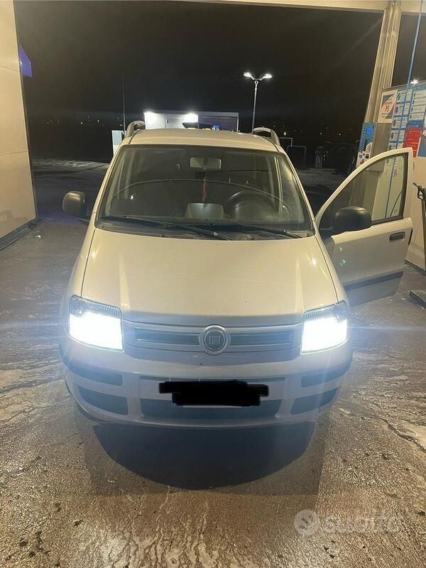 Usata Fiat Panda 60 CV (44 kW) 2010 Grigio Utilitaria