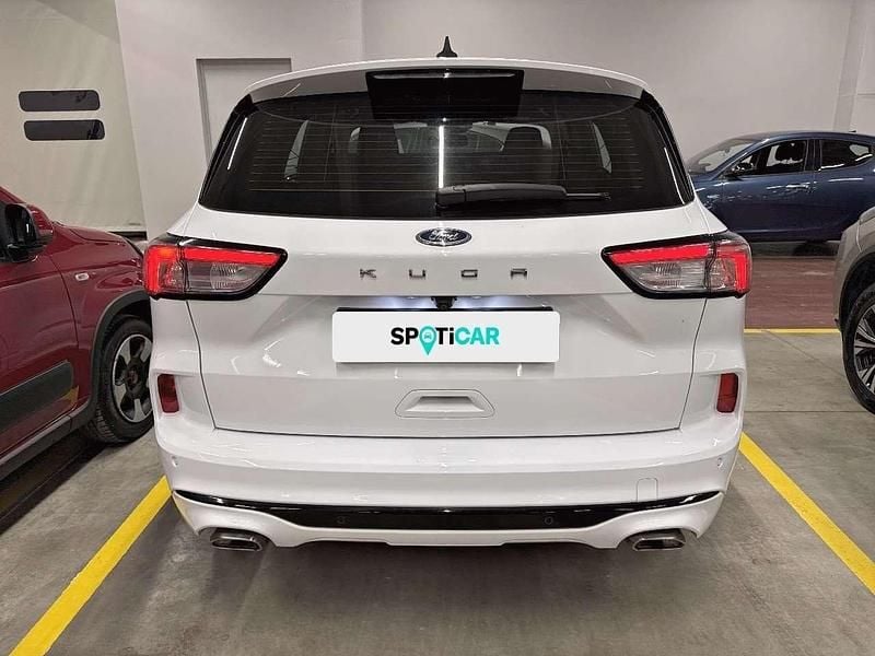 Usata Ford Kuga ST-Line 120 CV (88 kW) 2022 Bianco SUV