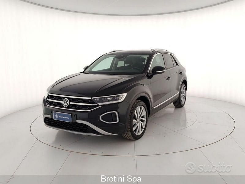 Nero Usata 2022 VW T-Roc Style SUV | 20.600 € (Buon prezzo) - Immagine 1/4