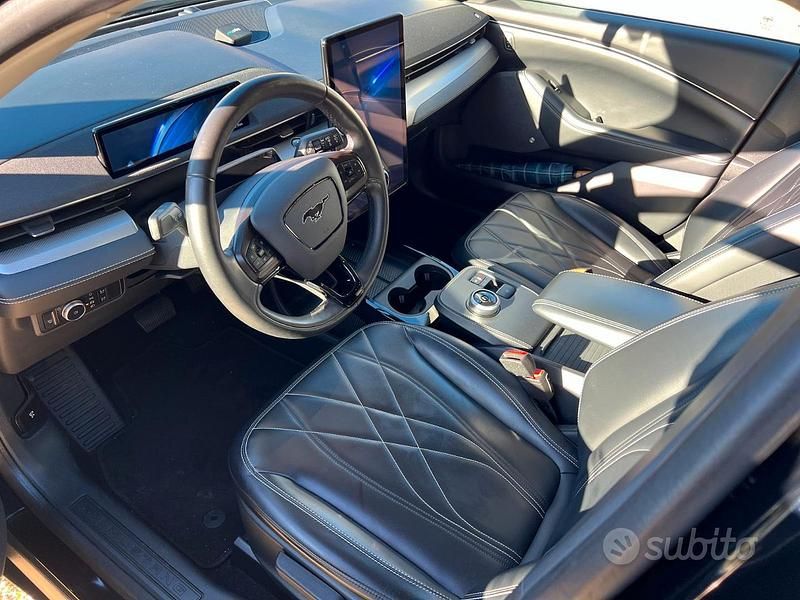 Usata Ford Mustang Mach-E Extended Range 216 kW (294 CV) 2021 Nero SUV