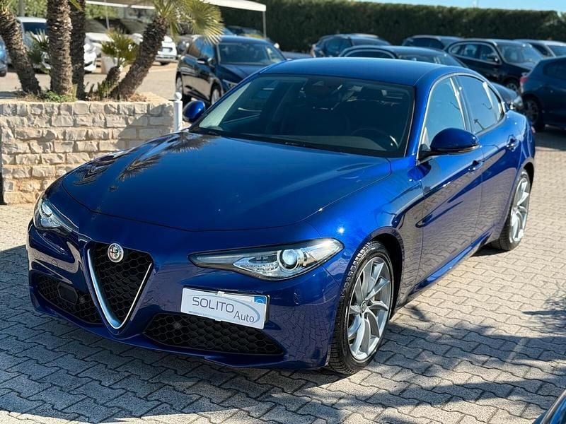 Usata Alfa Romeo Giulia Executive 190 CV (139 kW) 2021 Blu Berlina