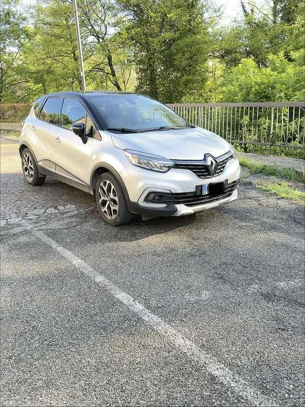 Usata Renault Captur Initiale Paris 90 CV (66 kW) 2019 SUV