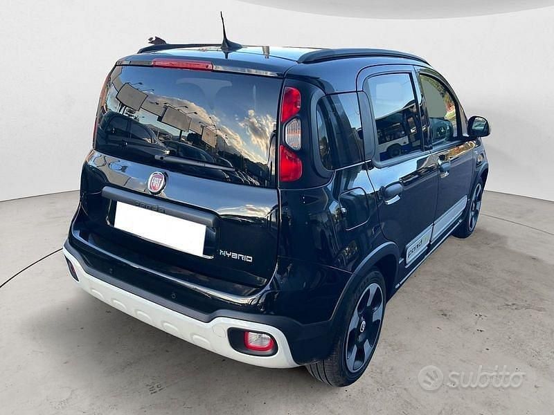 Usata Fiat Panda Cross Cross 69 CV (50 kW) 2025 Nero Utilitaria
