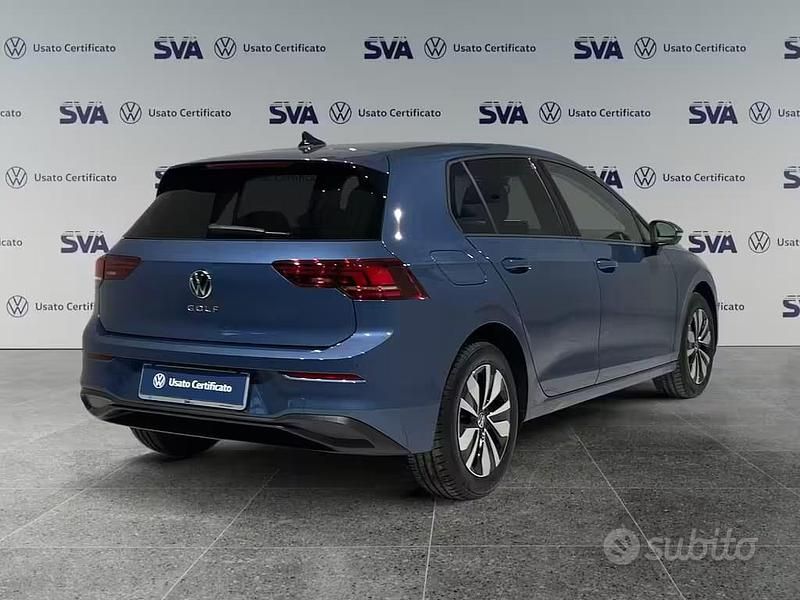 Nuova VW Golf VIII 150 CV (110 kW) 2025 Blu Berlina
