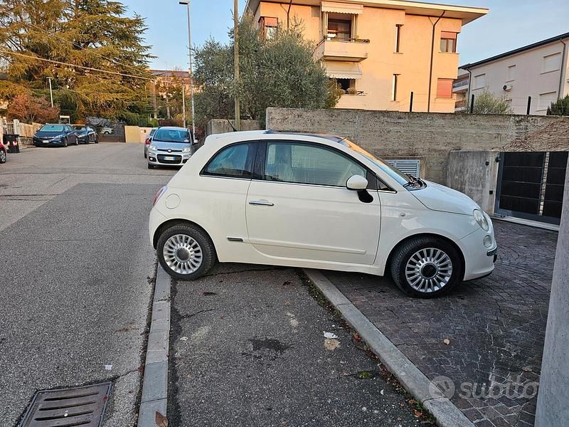 Usata Fiat 500 Lounge 69 CV (50 kW) 2009 Bianco Berlina