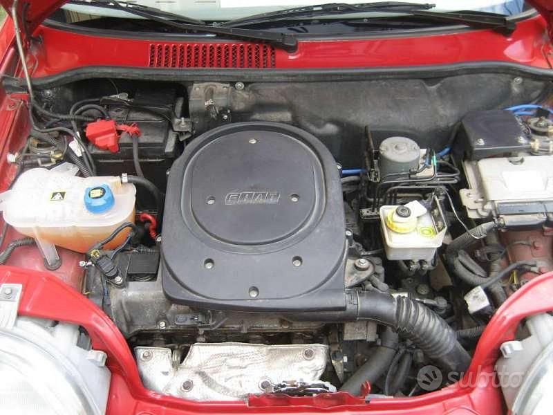 Usata Fiat 600 Active 54 CV (39 kW) 2008 Rosso Utilitaria