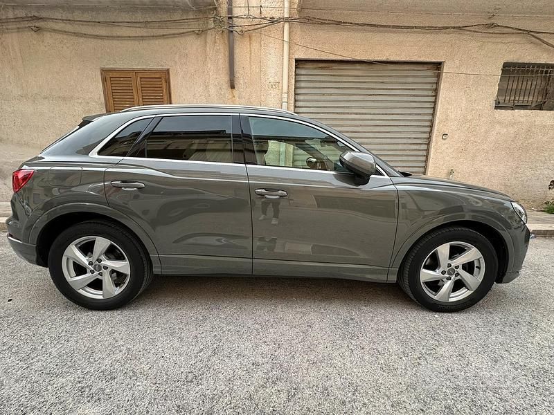 Usata Audi Q3 Advanced 150 CV (110 kW) 2019 Grigio SUV