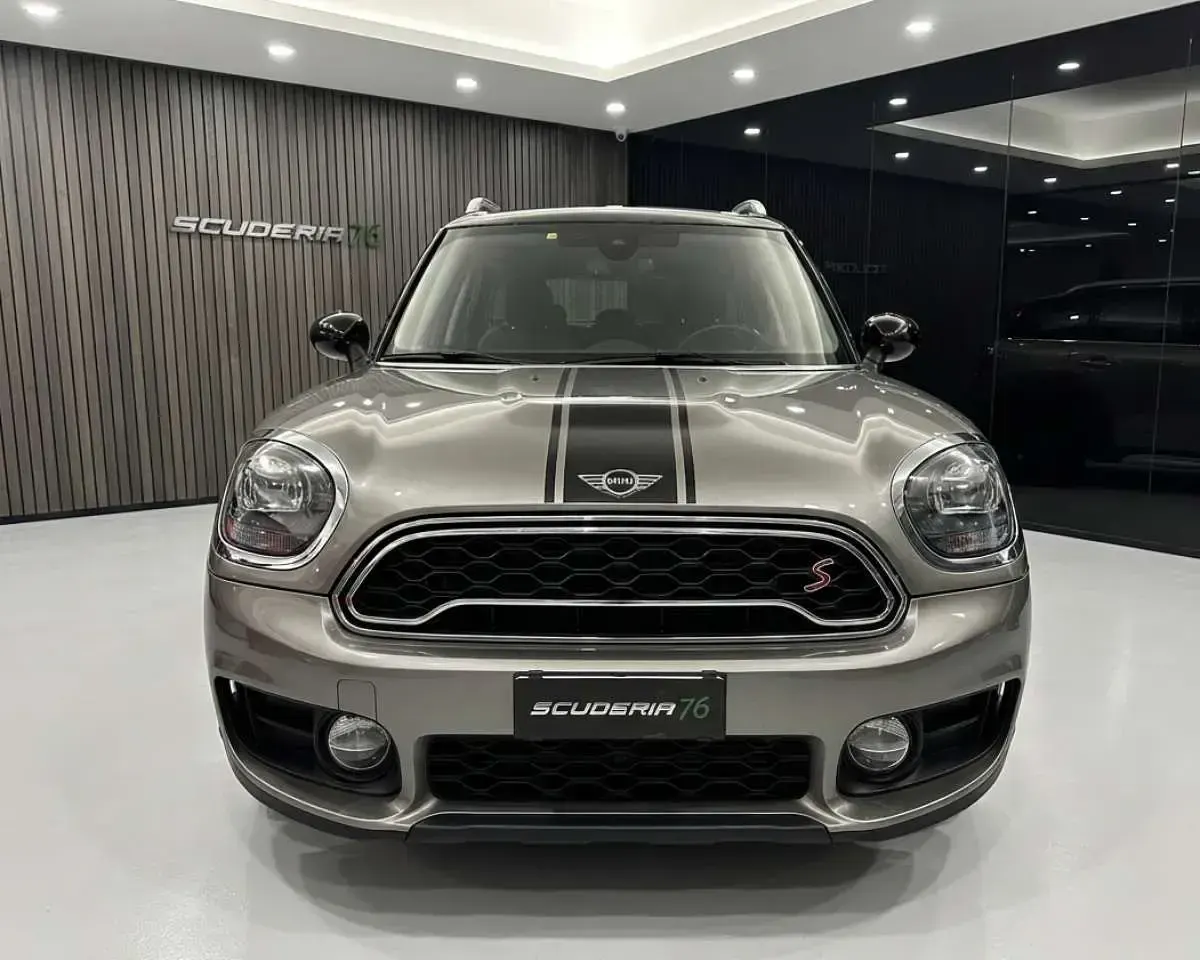 Usata Mini Cooper SD Countryman 190 CV (139 kW) 2020 Melting silver SUV