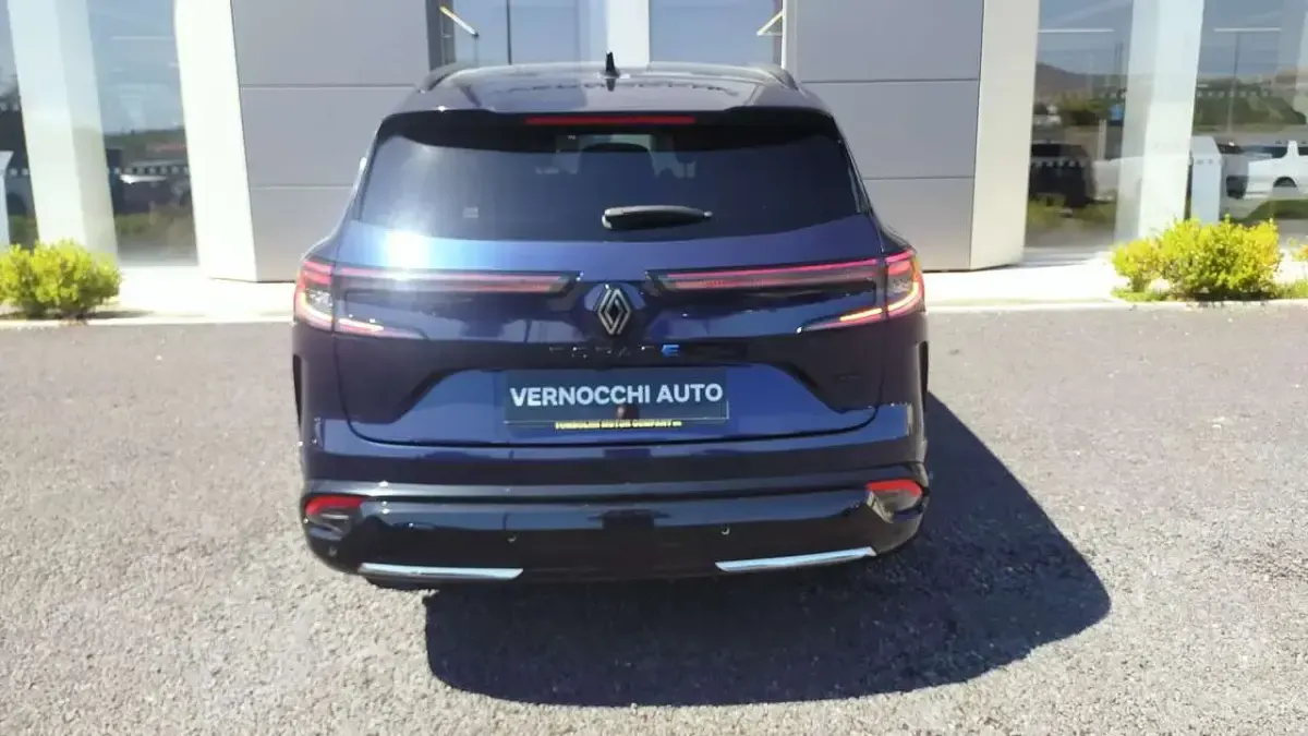 Usata Renault Espace Iconic 131 CV (96 kW) 2024 Blu SUV