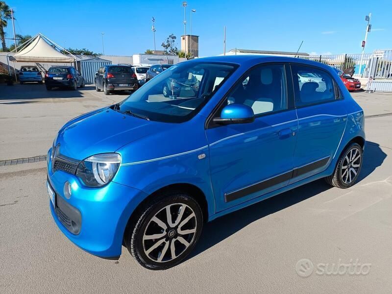 Usata Renault Twingo SE 74 CV (54 kW) 2014 Blu Utilitaria