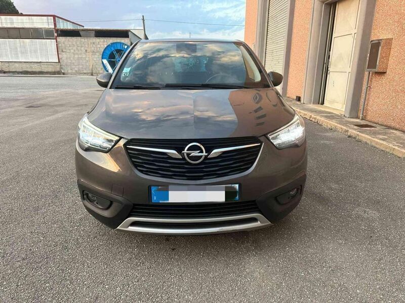 Usato 2020 Opel Crossland 1.2 Benzin 110 CV (13.800 €)