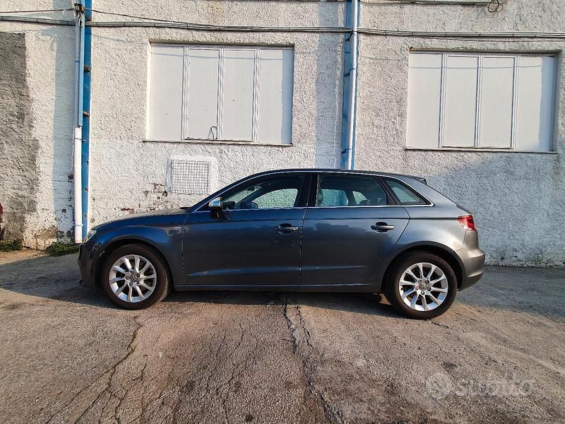 Usata Audi A3 Attraction 110 CV (80 kW) 2015 Berlina