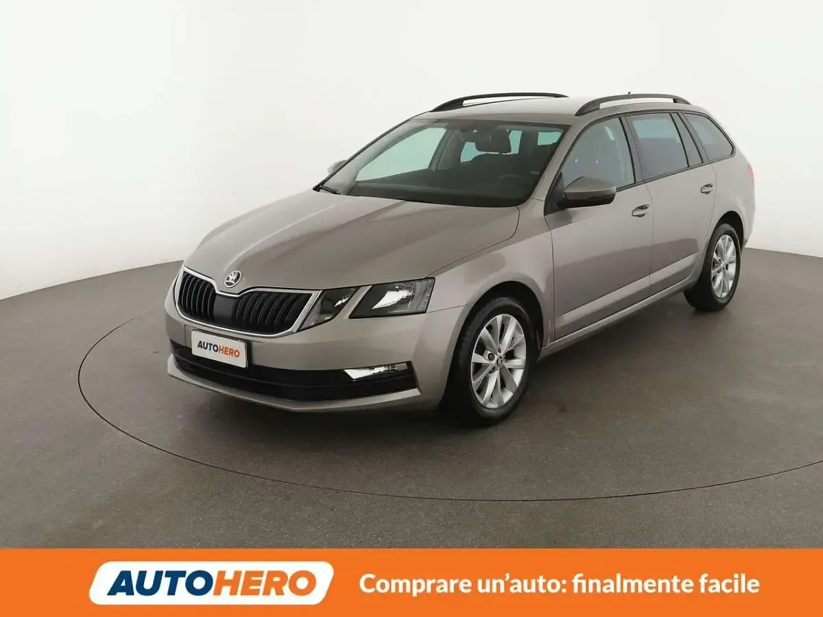 Occasion Skoda Octavia Executive 116 ch (85 kW) 2018 Gris Break