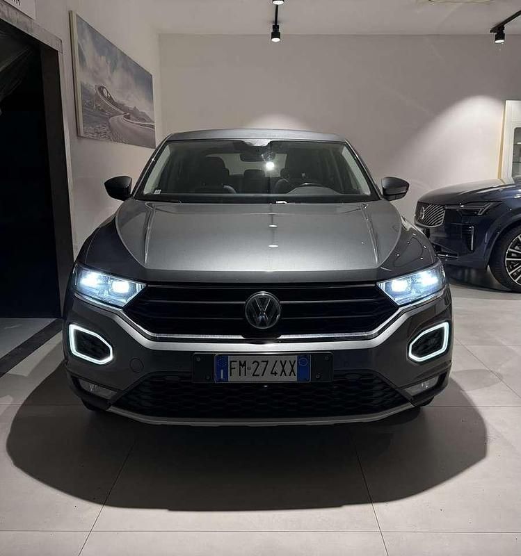 Usata VW T-Roc Advance 150 CV (110 kW) 2018 Grigio SUV