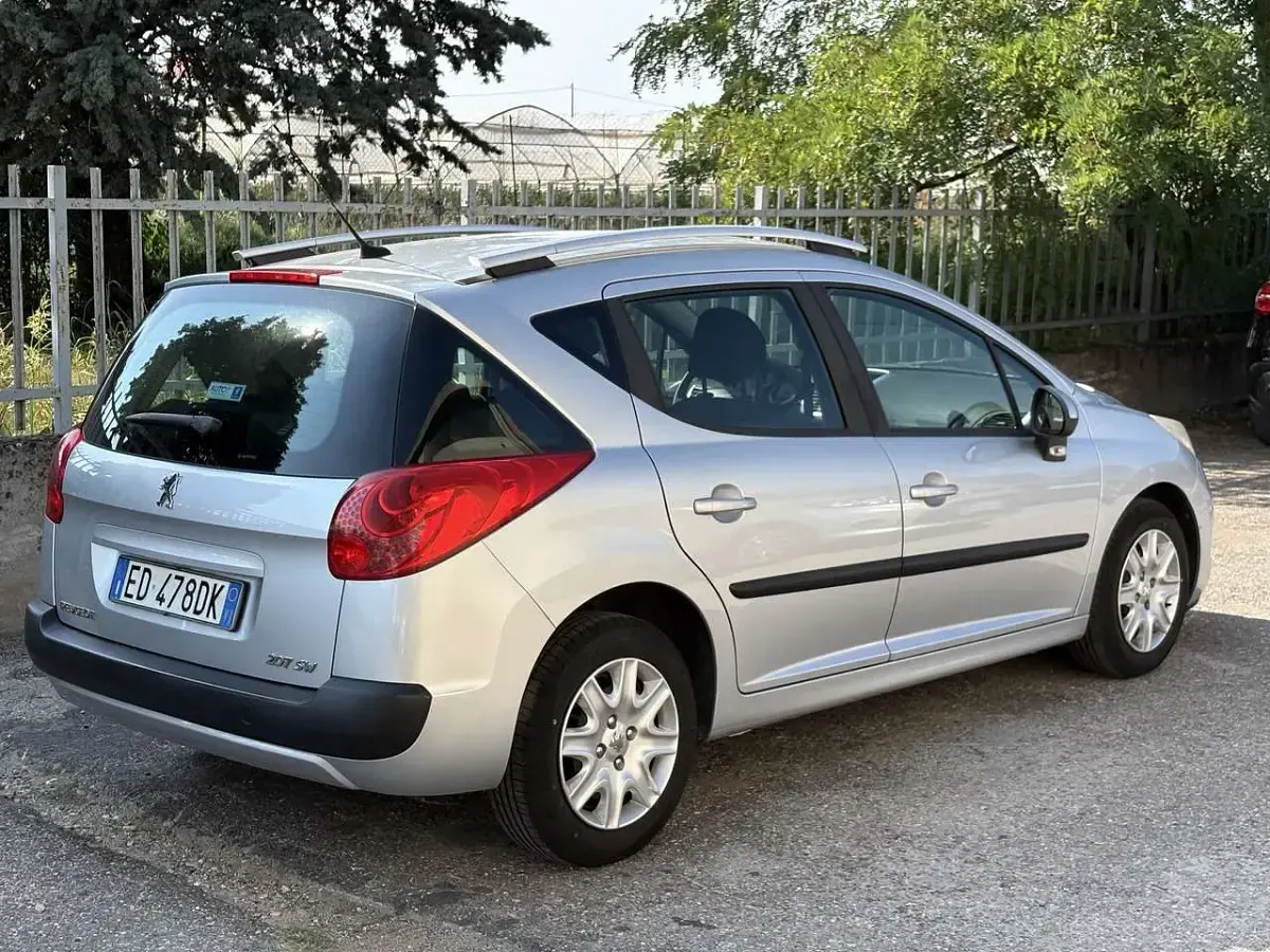 Usata Peugeot 207 95 CV (69 kW) 2010 Other Station wagon