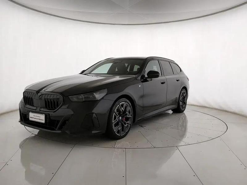 Usata BMW 520 M Sport 197 CV (144 kW) 2024 Nero Station wagon
