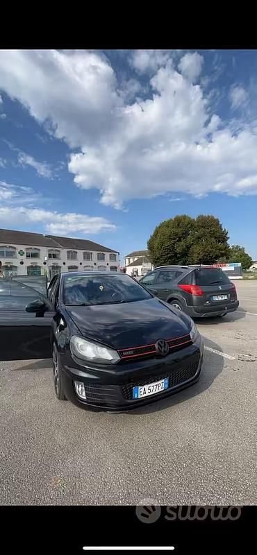 Usata VW Golf VI GTI 280 CV (205 kW) 2010 Nero Utilitaria