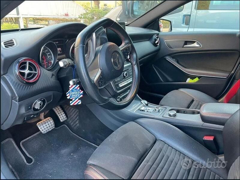 Usata Mercedes A45 AMG AMG 381 CV (280 kW) 2018 Grigio Utilitaria