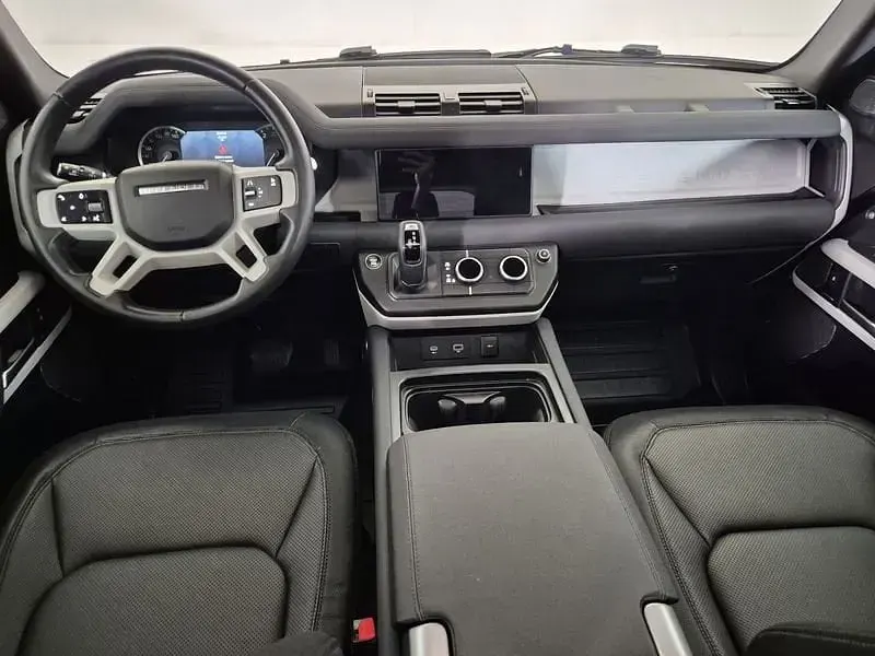 Usata Land Rover Defender SE Dynamic 249 CV (183 kW) 2023 Nero SUV