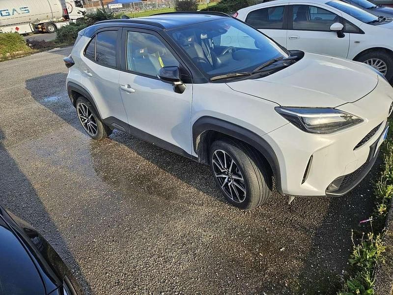 Usata Toyota Yaris Cross Sport 92 CV (67 kW) 2023 SUV
