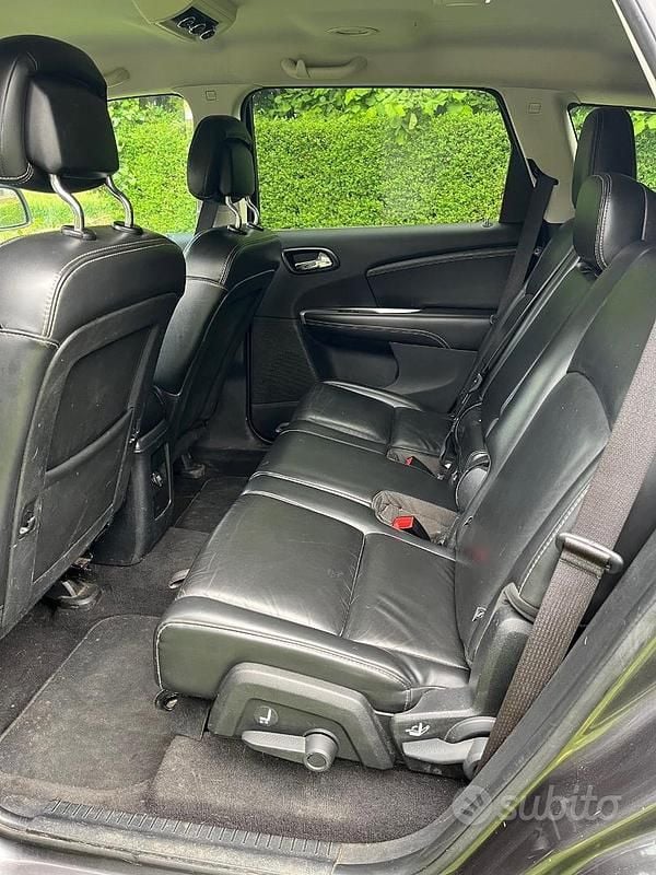 Usata Fiat Freemont 170 CV (125 kW) 2016 Grigio SUV