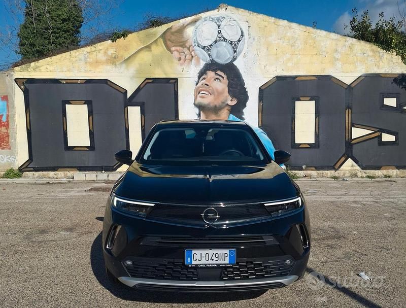 Usata Opel Mokka 110 CV (80 kW) 2022 Nero SUV