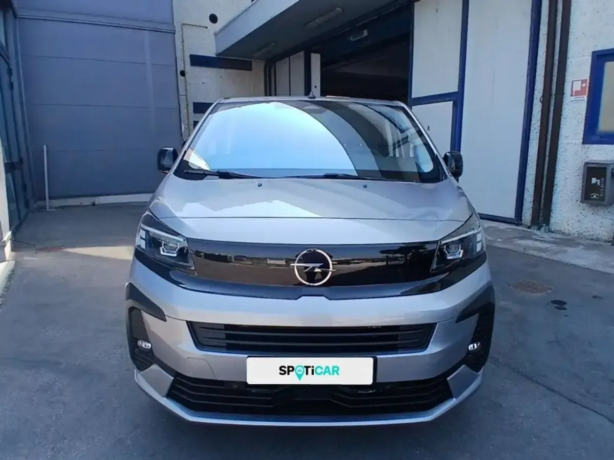Nuova Opel Zafira Life Business 179 CV (131 kW) 2026 Contrast grey Monovolume