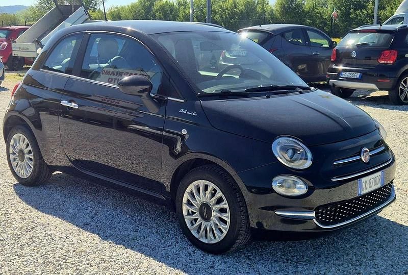 Usata Fiat 500 Dolcevita 69 CV (50 kW) 2022 Other Utilitaria