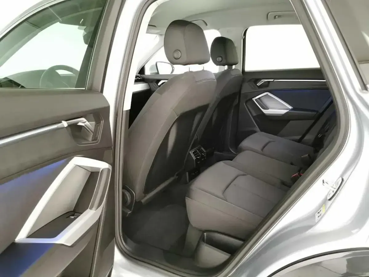 Usata Audi Q3 Advanced 150 CV (110 kW) 2025 Argento SUV