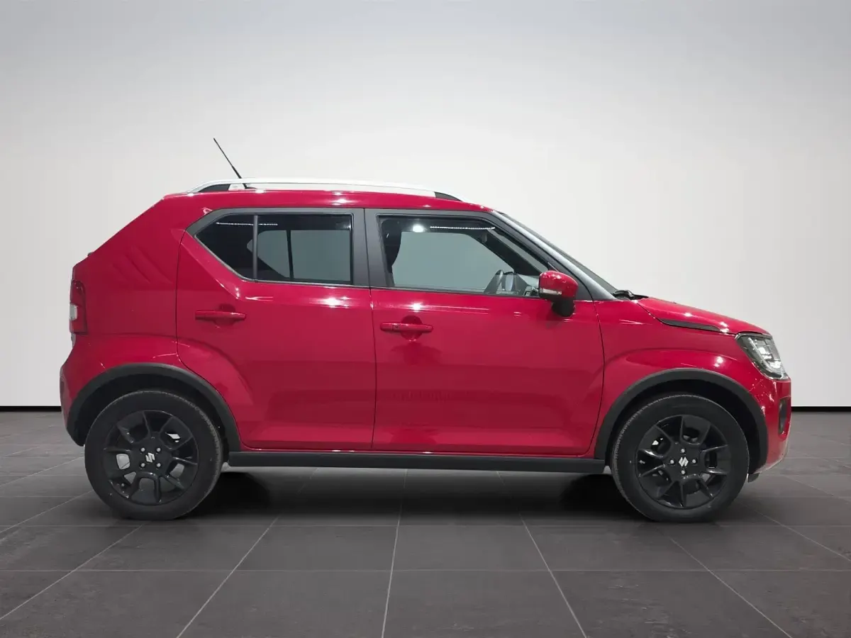 Usata Suzuki Ignis 83 CV (61 kW) 2022 Rosso SUV