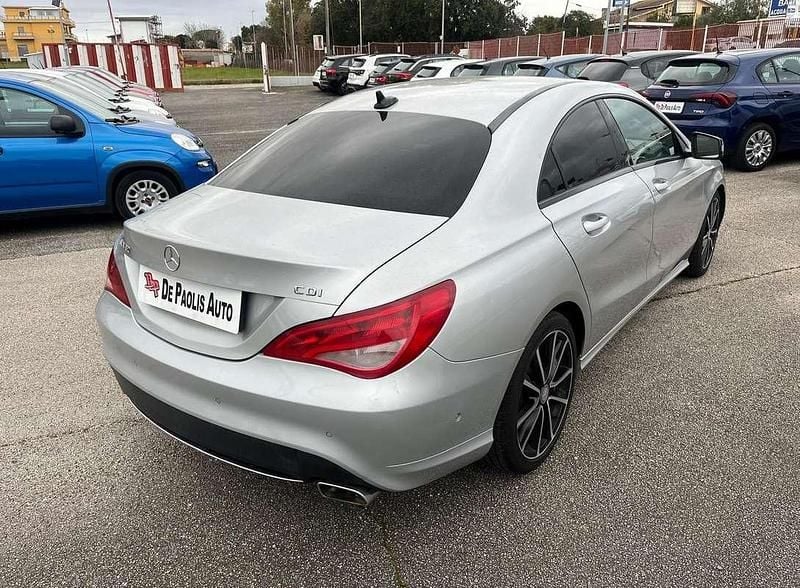 Usata Mercedes CLA180 Premium 109 CV (80 kW) 2015 Argento Berlina