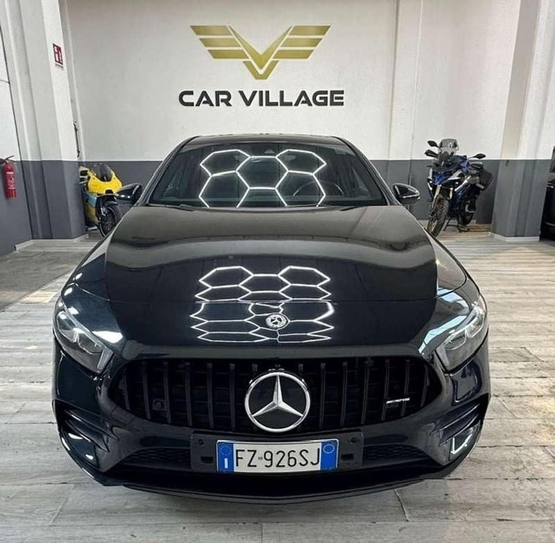 Nero Usata 2019 Mercedes A35 AMG AMG Berlina | 32.000 € (Buon prezzo) - Immagine 1/4