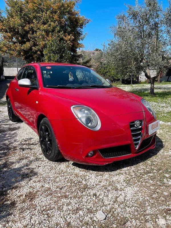 Usata Alfa Romeo MiTo Progression 85 CV (62 kW) 2015 Rosso Utilitaria