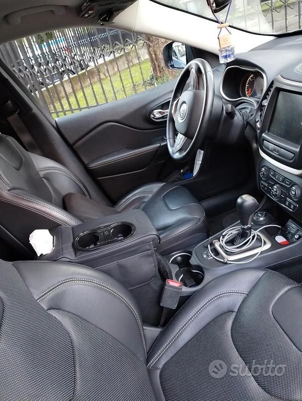 Usata Jeep Cherokee Limited 2016 Grigio SUV