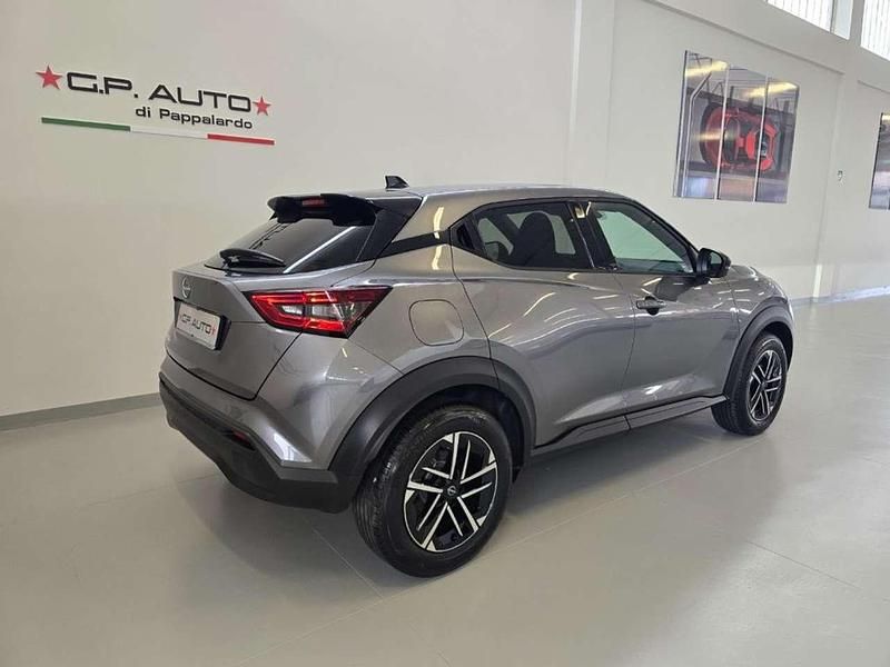 Nuova Nissan Juke N-Connecta 114 CV (83 kW) 2025 Grigio scuro SUV