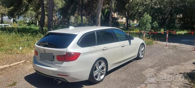 Usata BMW 325 Sport Line 218 CV (160 kW) 2014 Bianco Station wagon